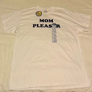 White Graphic Danny Duncan “Mom Pleaser” Shirt from Spencer’s Size Large, NWT